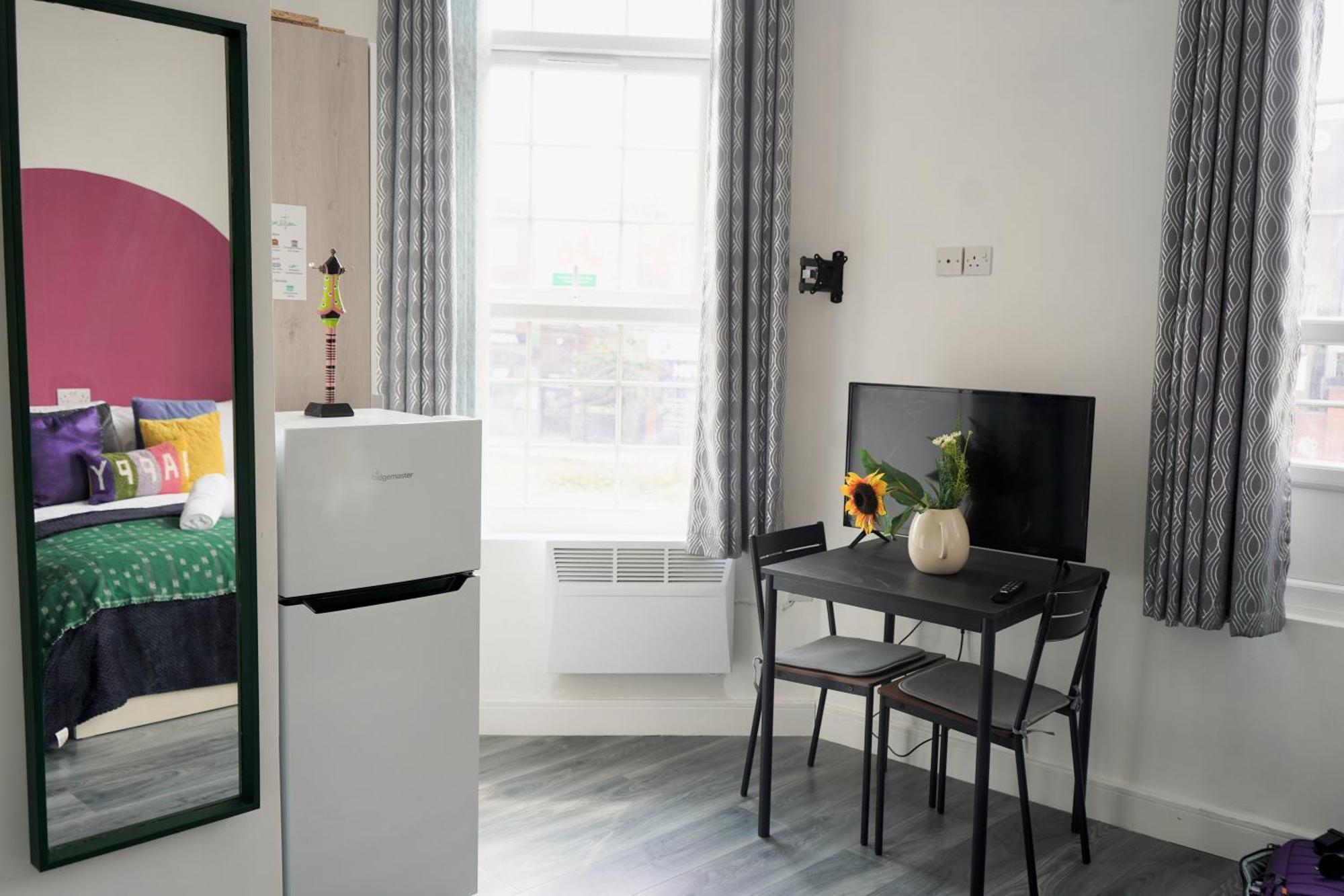 Bright And Spacious Studio In Central 伯明翰 外观 照片