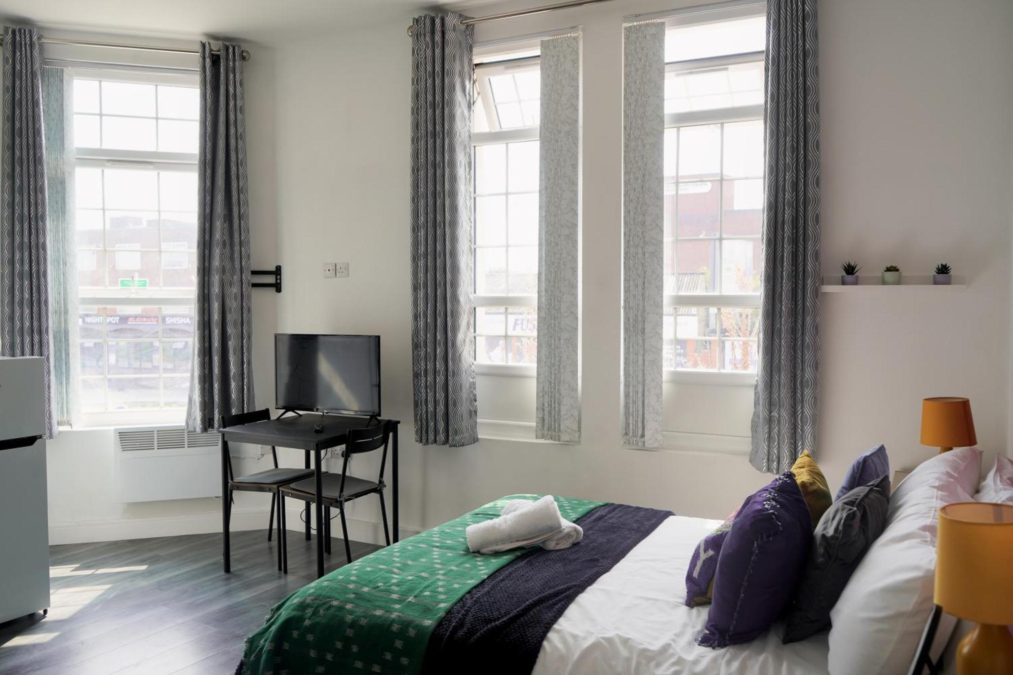 Bright And Spacious Studio In Central 伯明翰 外观 照片